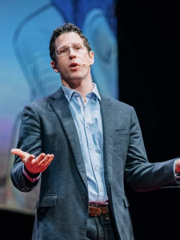 Dr. Christopher Nichols